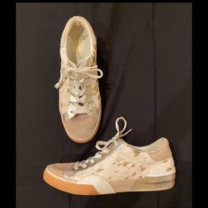 Dolce Vita “Zina” Sneakers GREAT condition, SO CUTE!